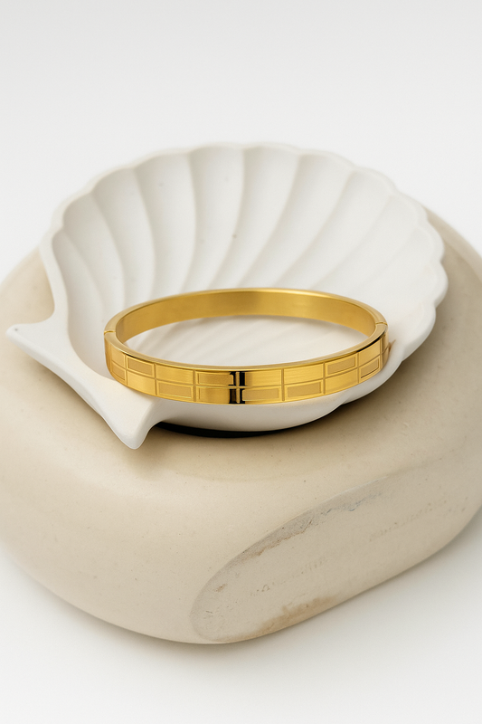 Anti tarnish Mens kada