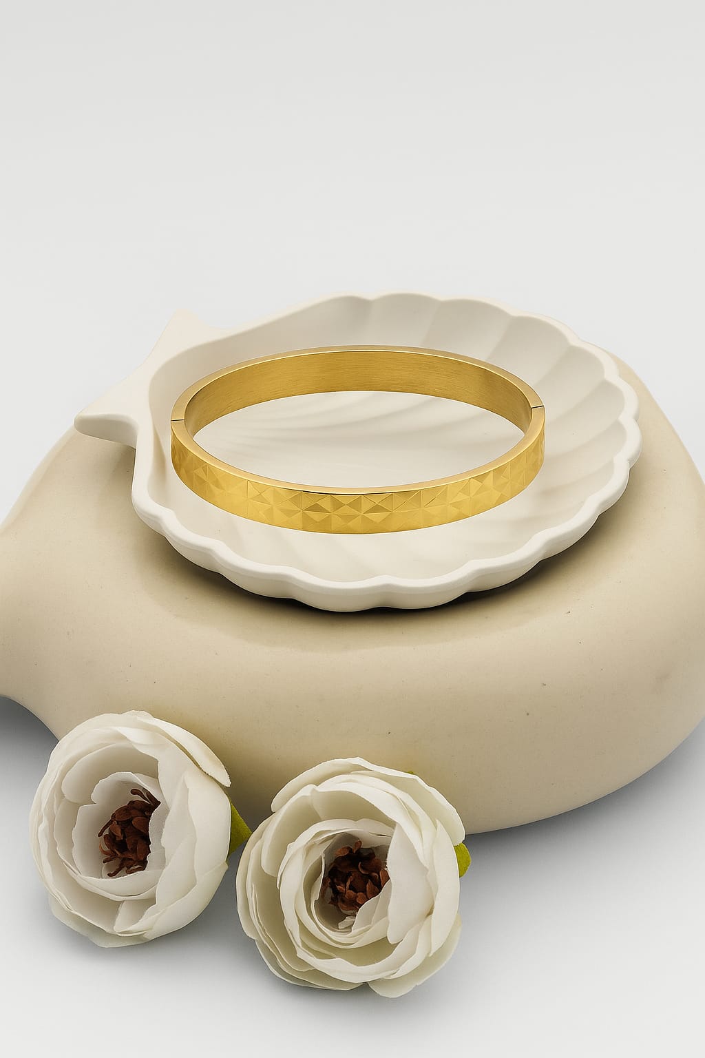 Anti tarnish Mens kada