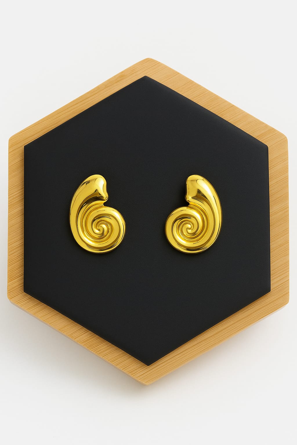 Tanti tarnish Trending Earrings