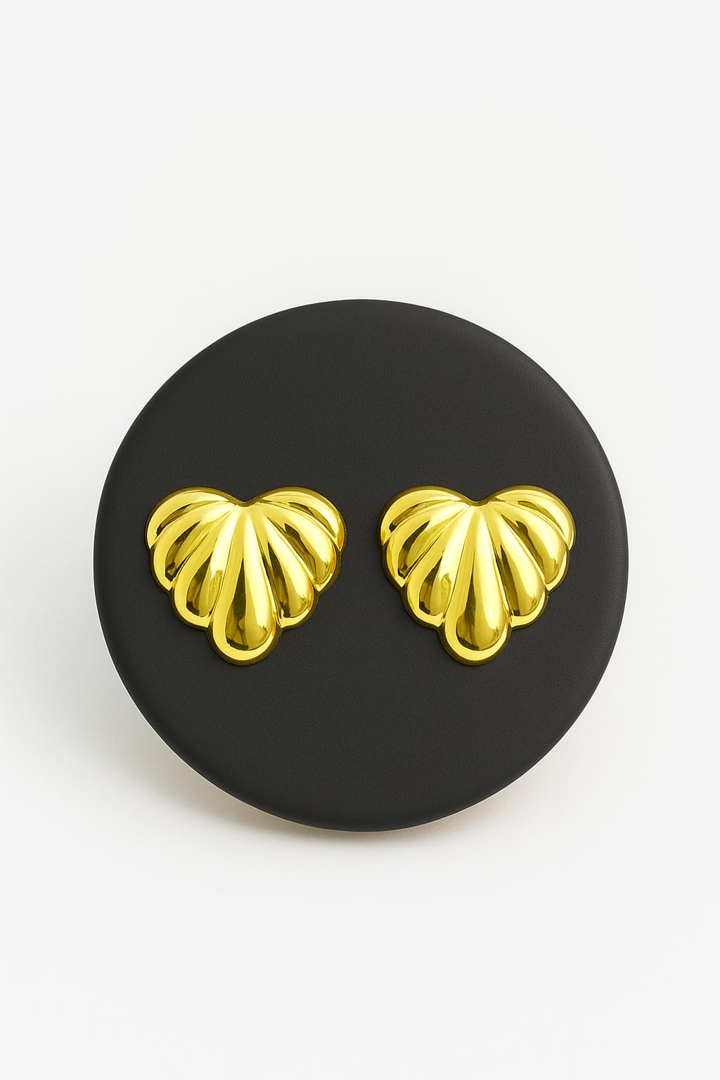 Tanti tarnish Trending Earrings